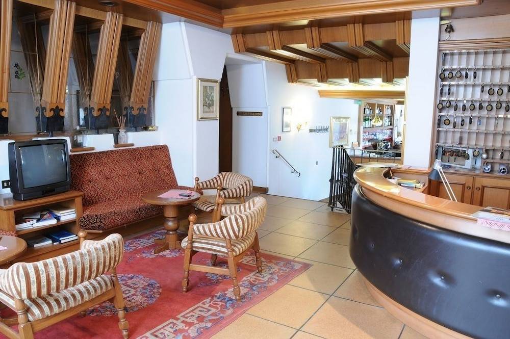 Hotel Carlone 2