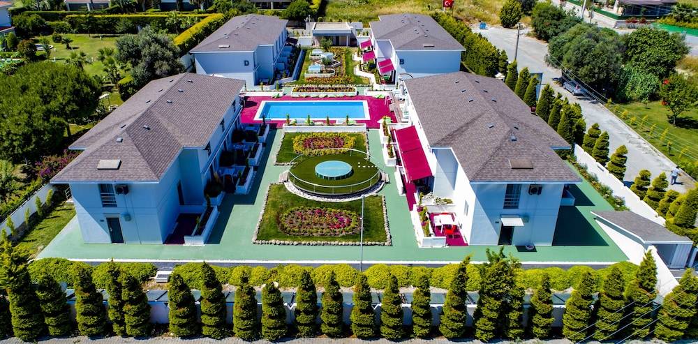 Vela Garden Resort 1