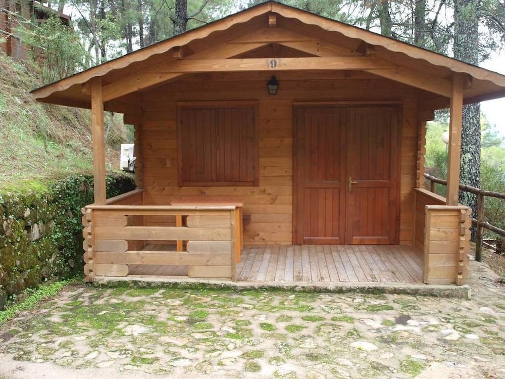 Camping La Eliza Lanzahíta 1