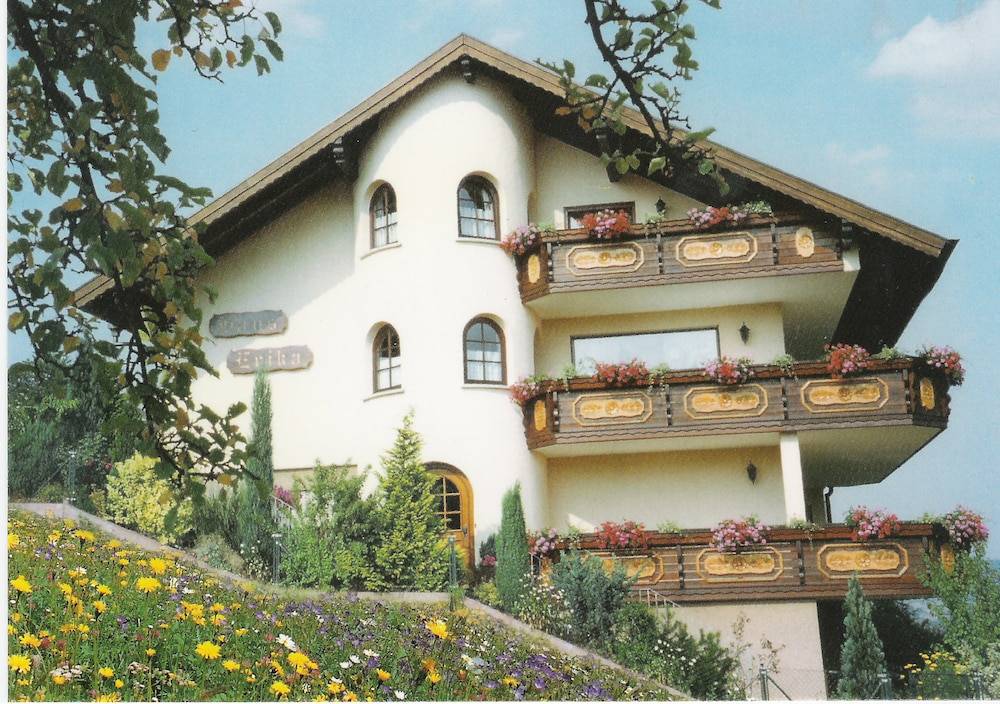 Pension Haus Erika 1