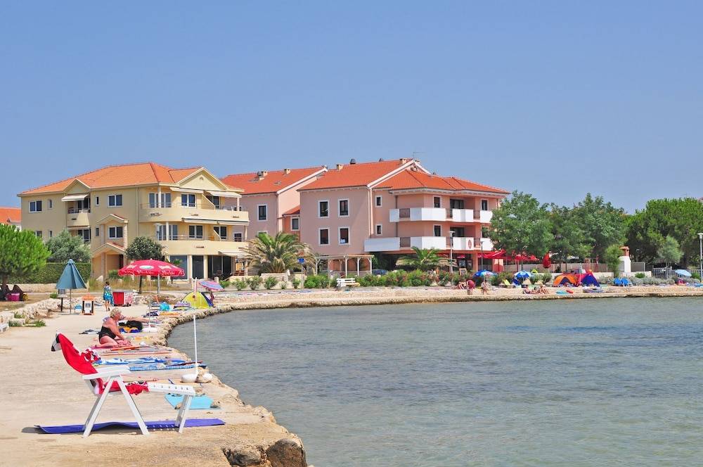 Hotel Laguna 1
