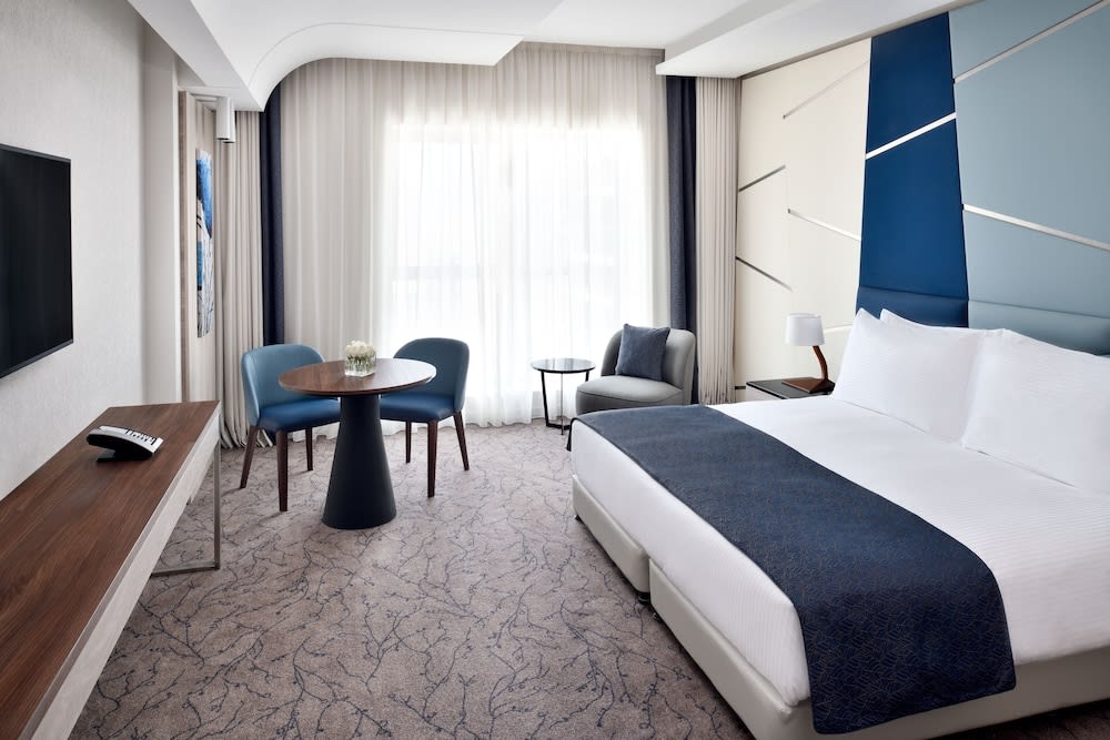 Mövenpick Hotel Apartments Downtown Dubai 2