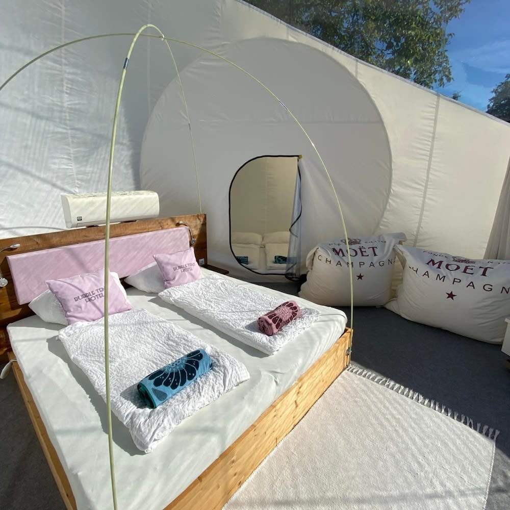 Bubble Tent Hotel 1