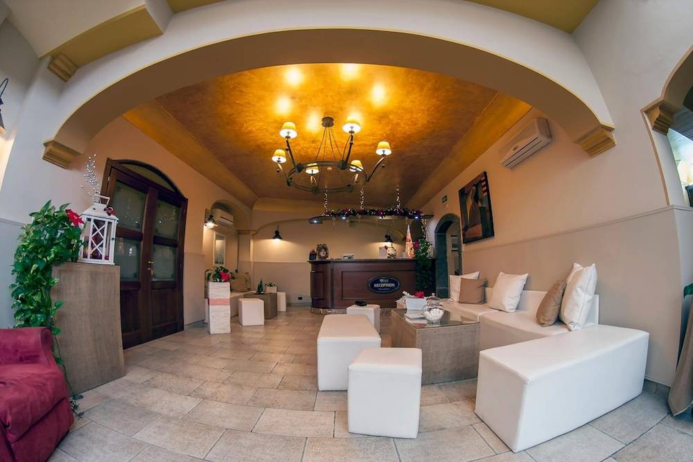 Hotel Capomulini Dimora Storica 1