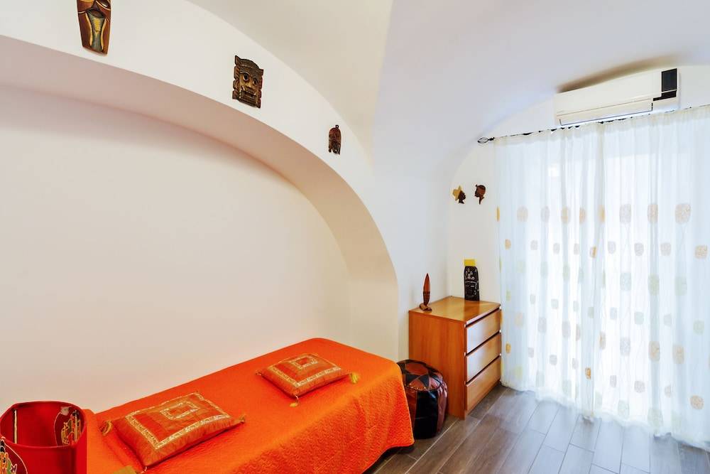 GuestHost - Catania Central Flat 2