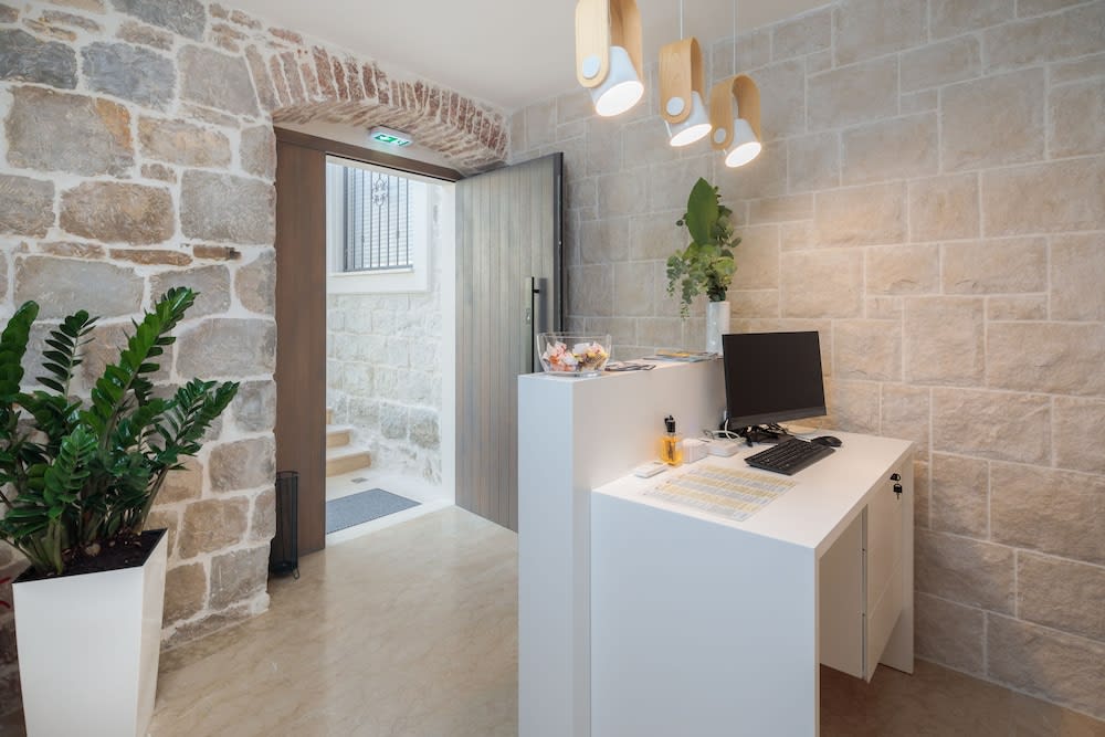Mediterra Residence 2