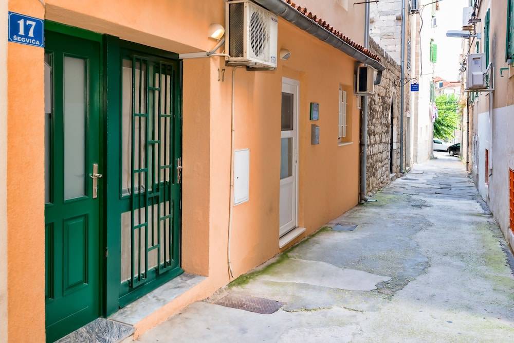 Porta Adriatica 1