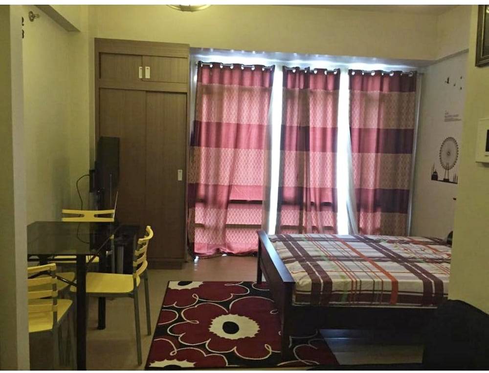 Favila Condotel Units 150 Newport Blvrd 1