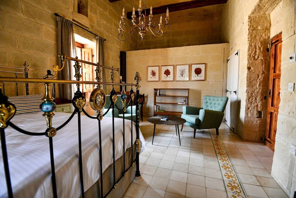 Maria's B&B 2