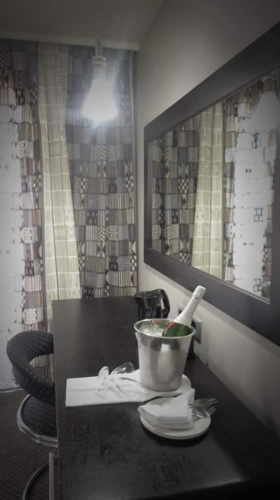 Black Mountain Leisure & Conference Hotel 2