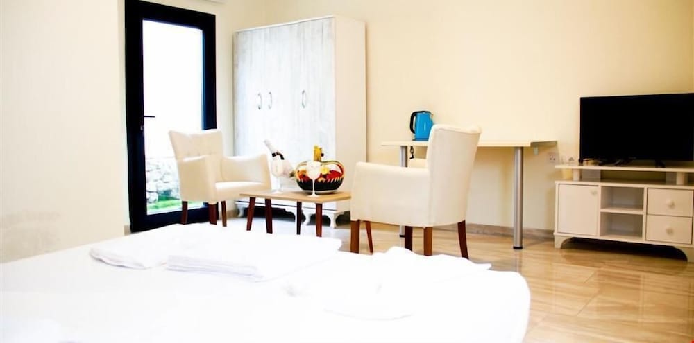 Sebastian Hotel 2