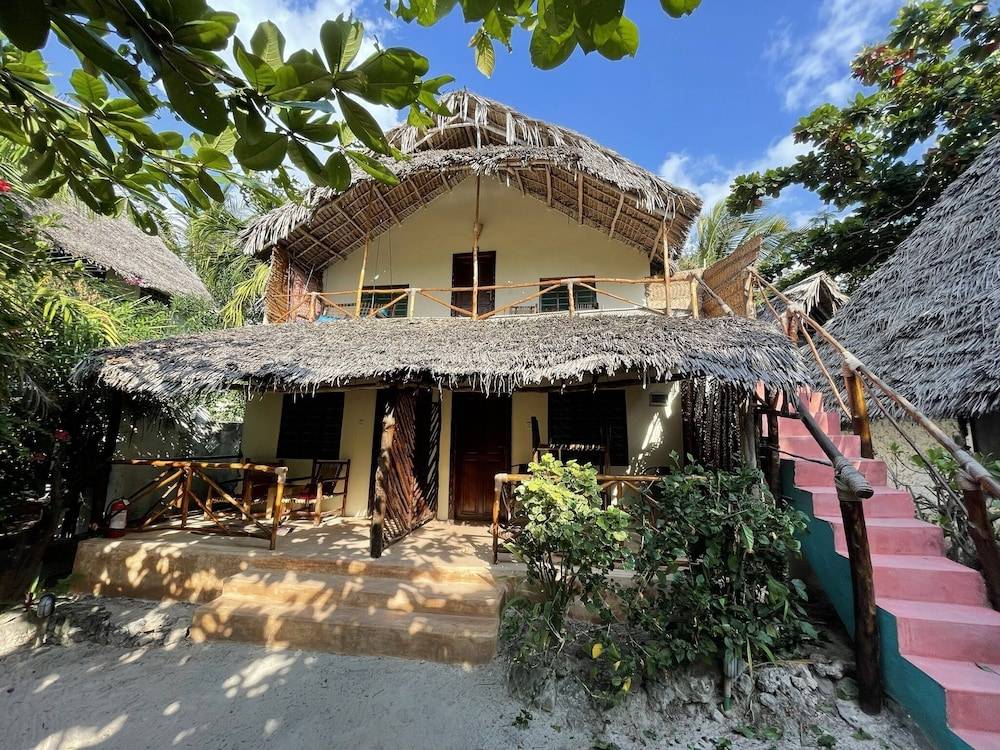 Bellevue Guesthouse 1