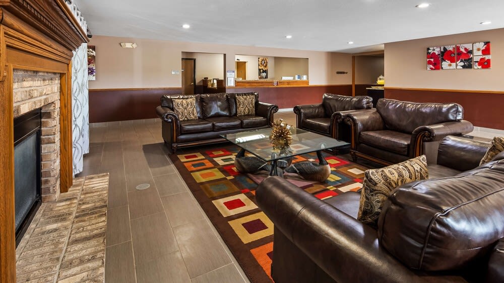 Best Western Dodgeville Inn & Suites 2