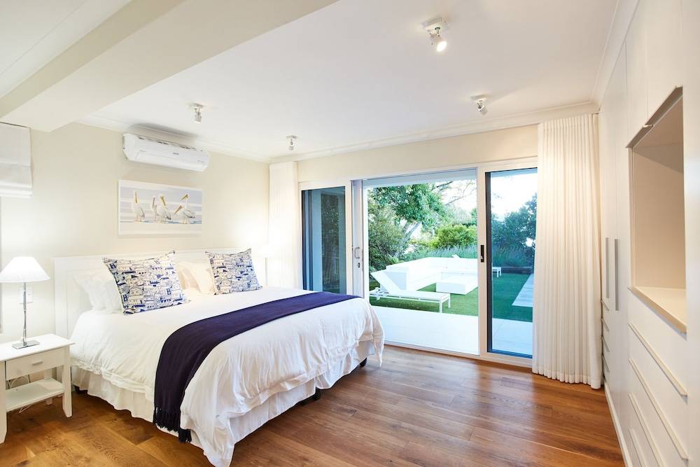 Number Eleven Self Catering Villa 2