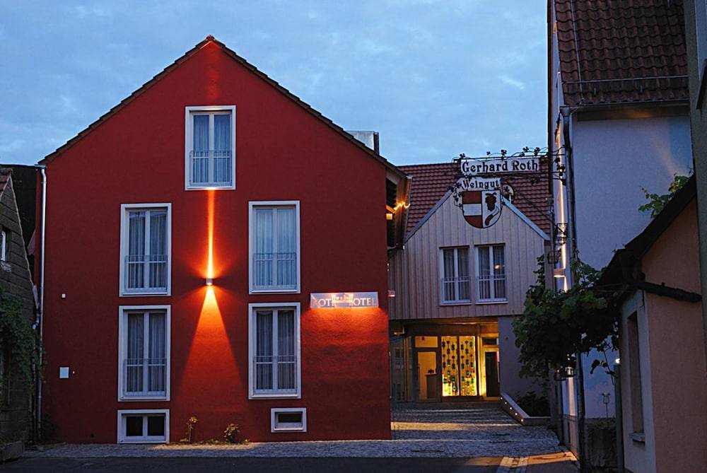 RotHweinHotel 1