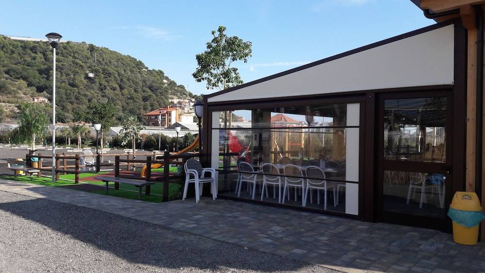 Camper Park Nervia 1