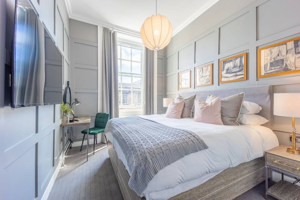 No1 Apartments Edinburgh - George IV Bridge 2