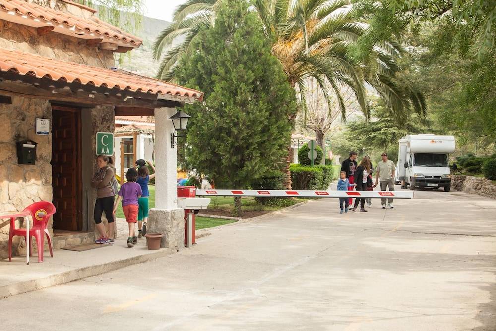 Camping Bungalows Rio Jerte 2