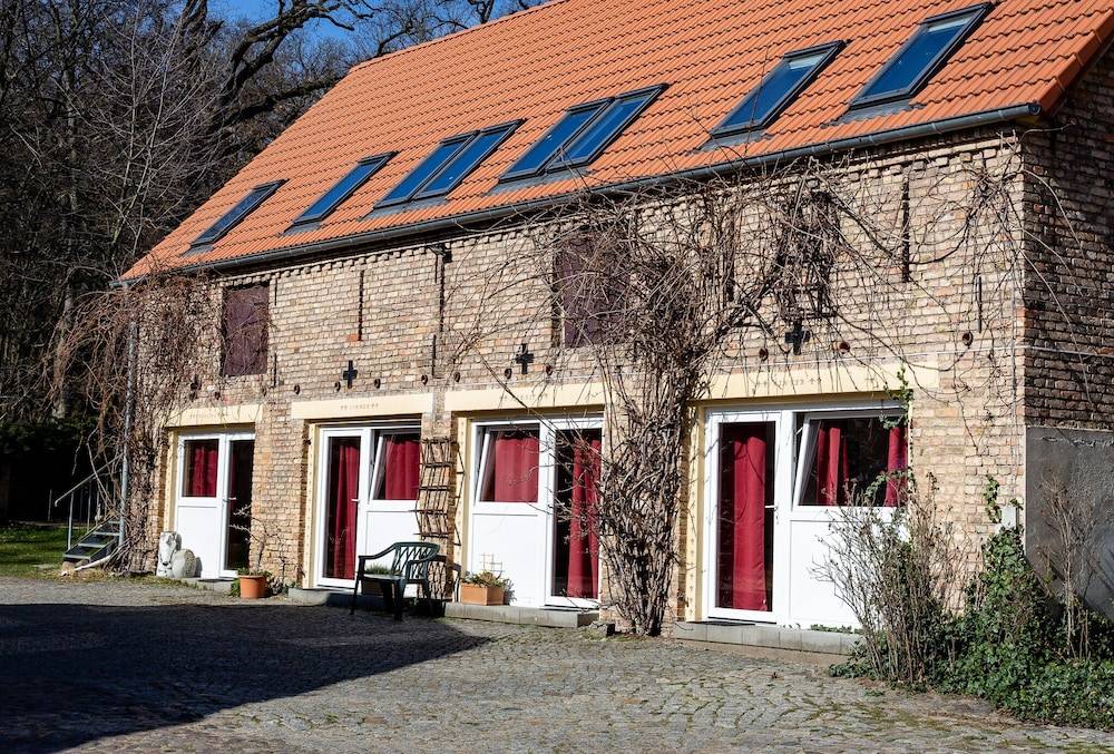 Landhof Potsdam 1