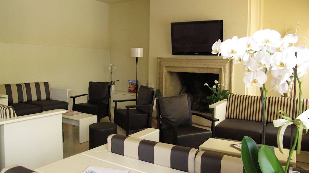 Hotel Romeo 2