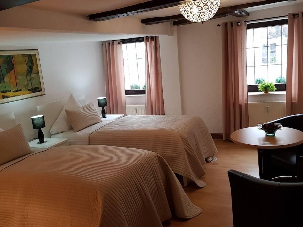 Hotelbetriebe Güldenhaupt GmbH 1