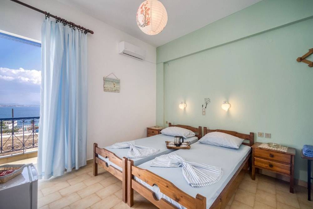 Lefteri's Rooms 1