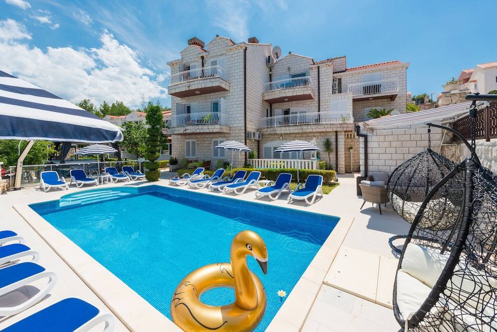 Villa Markoc 1