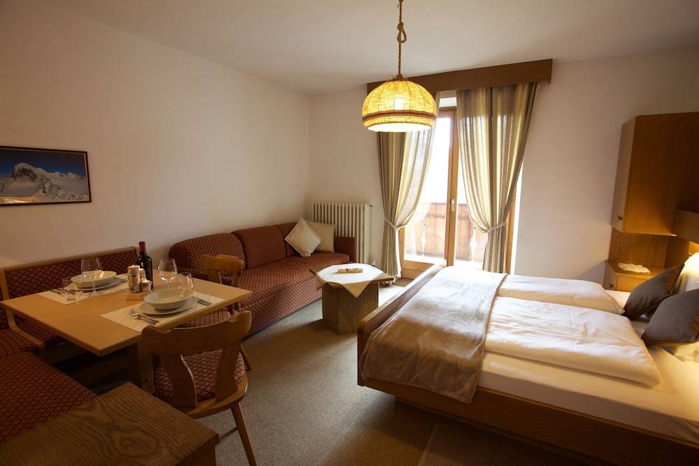 Holiday House Erika 1