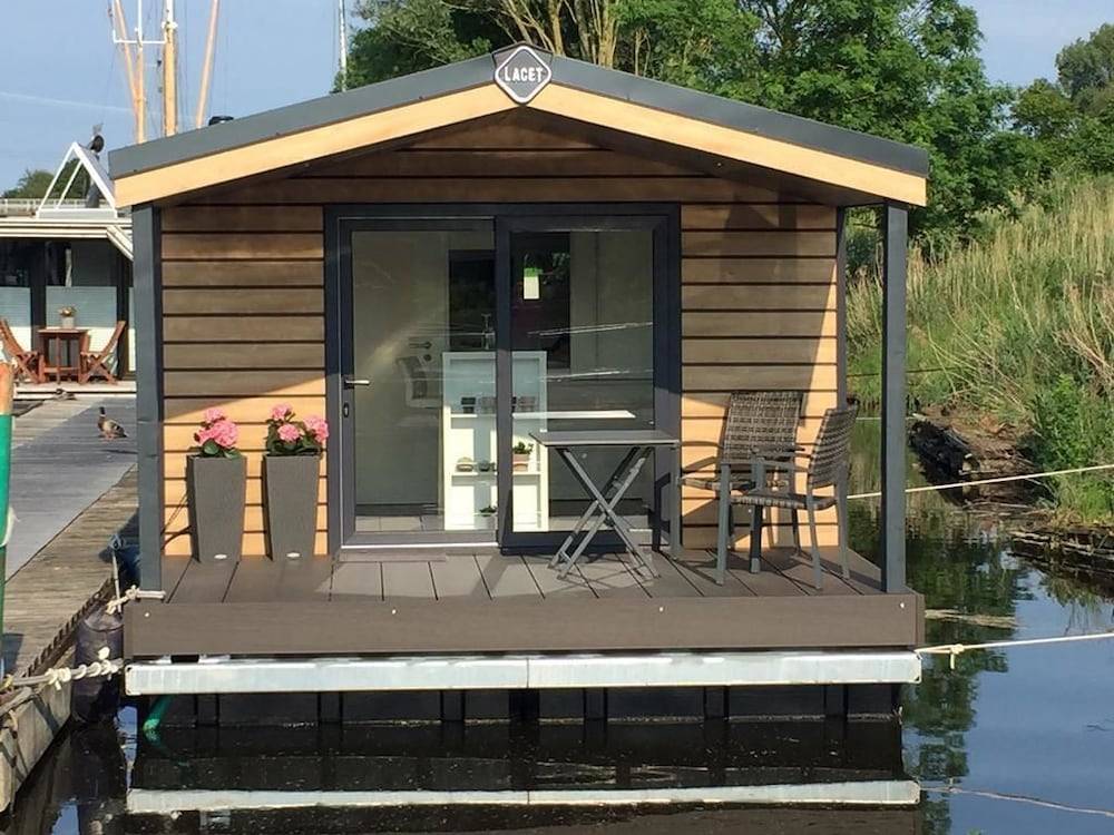 Hausboot Resort Nordseeküste 1