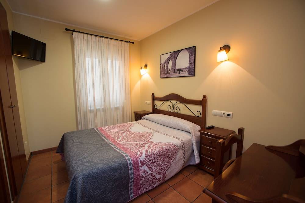 Hostal Serruchi 1
