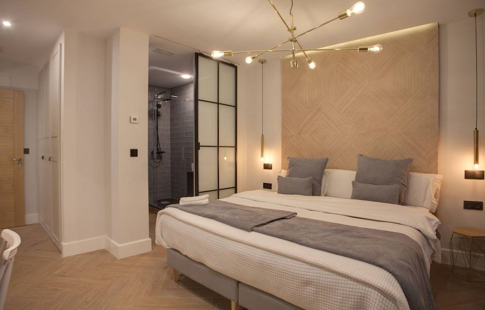 SUITES YOU Soho 1