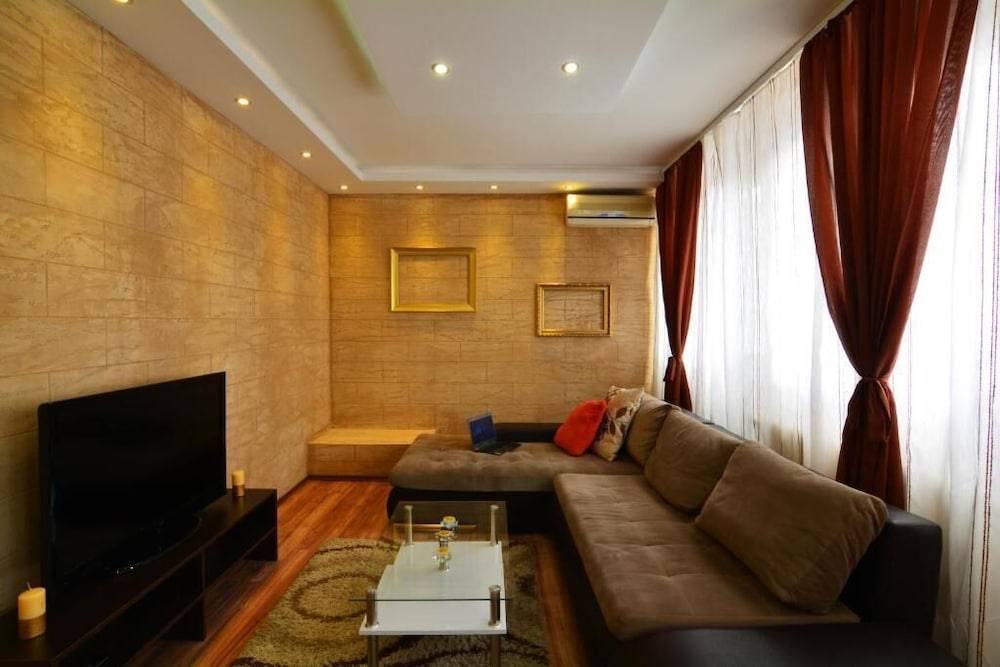 Apartment Dositejeva 1