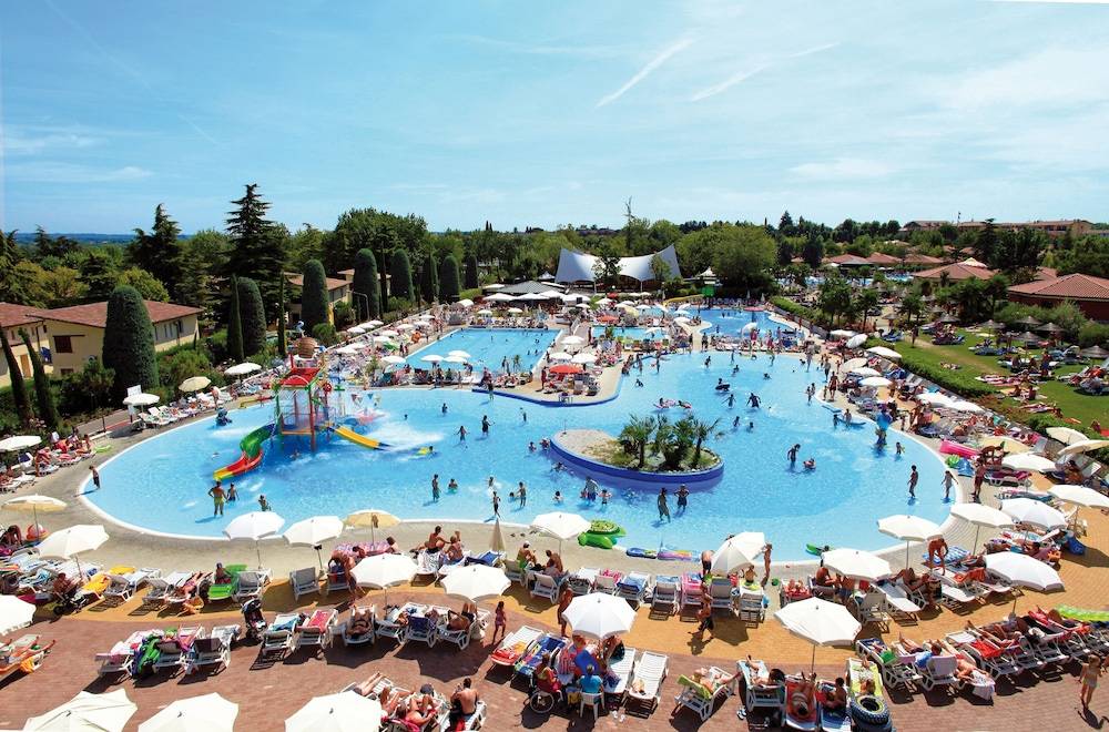 Happy Camp mobile homes in Camping Bella Italia 1