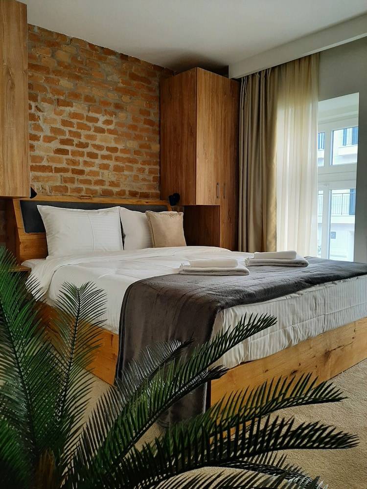 Urban Lodge Belgrade 1