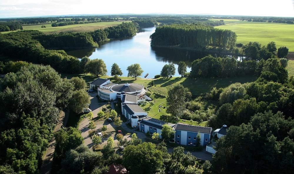 Seehotel Luisenhof 1
