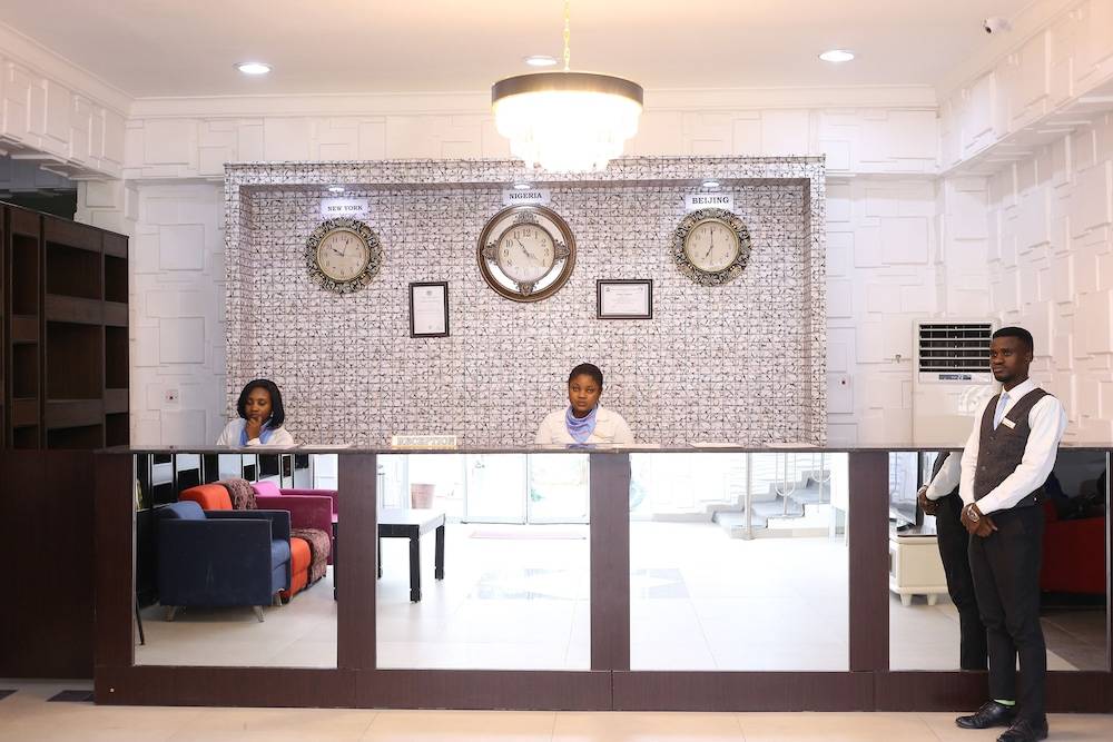 Aliz Ambruz Hotel 2
