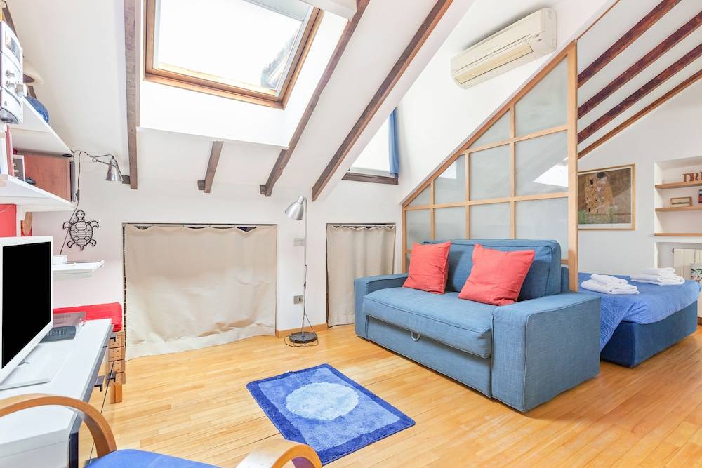 GuestHost - Piazza Risorgimento Cosy Studio 1