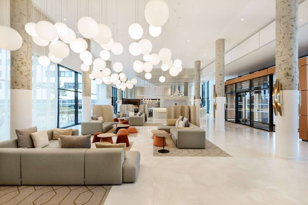 Hyatt Place Paris Charles de Gaulle Airport 2