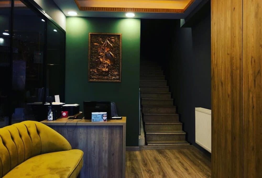 Golden Sail Hotel Old City 1