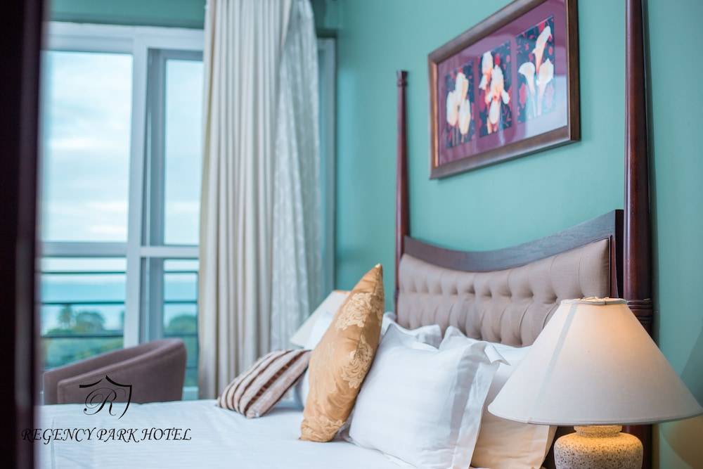 Regency Park Hotel 1