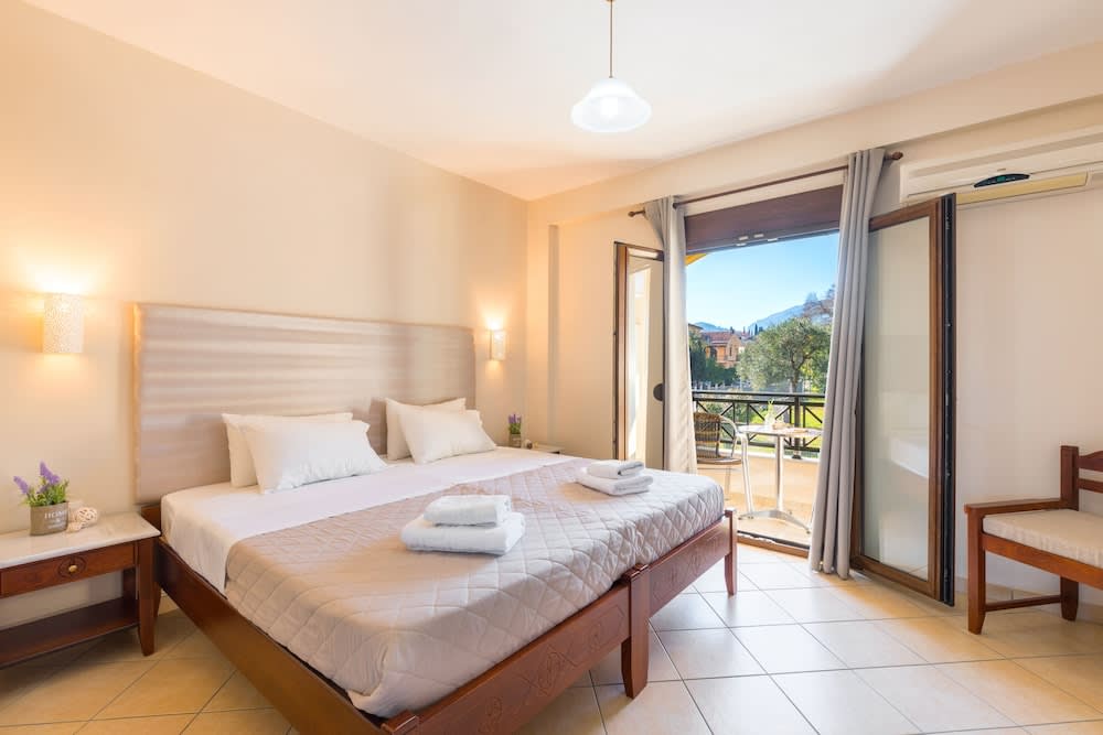 Lemon Tree Corfu Apartments by Konnect 1
