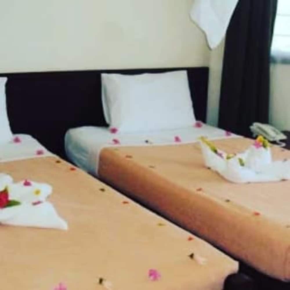Watamu Adventist Beach Resort 2
