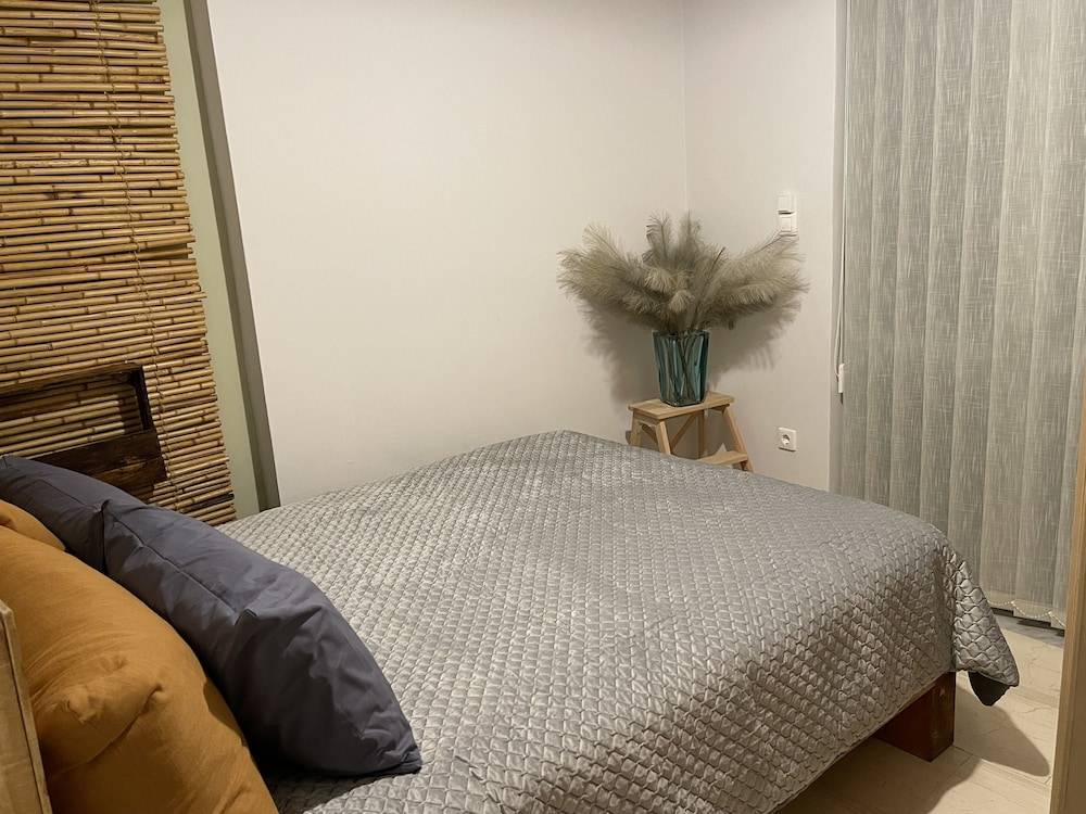 Hidden Gem - 1bedroom Apartment in Chania Centre 2