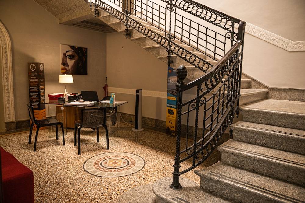 Historico Loft & Rooms Palazzo Adragna XIX 2