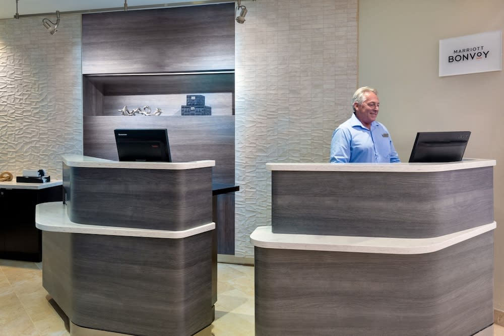 Courtyard by Marriott Sarasota at University Town Center 2