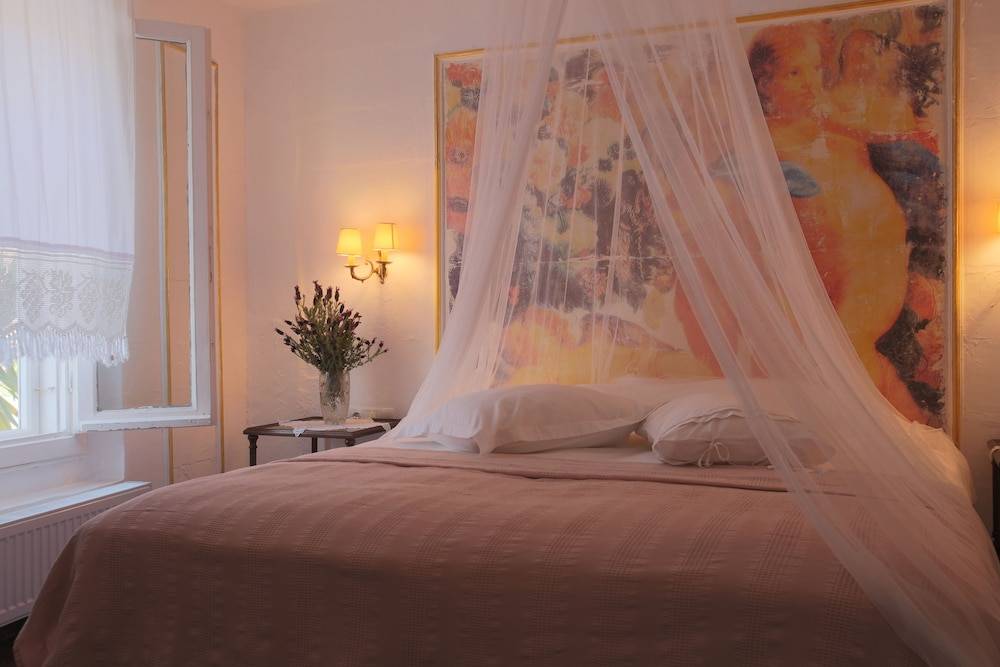 Moshinos Hotel 1