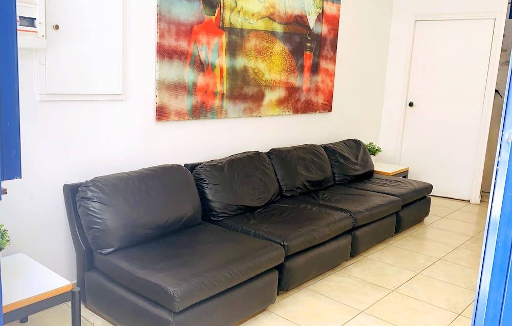 Kassavetis Center - Hotel Studios & Apartments 2
