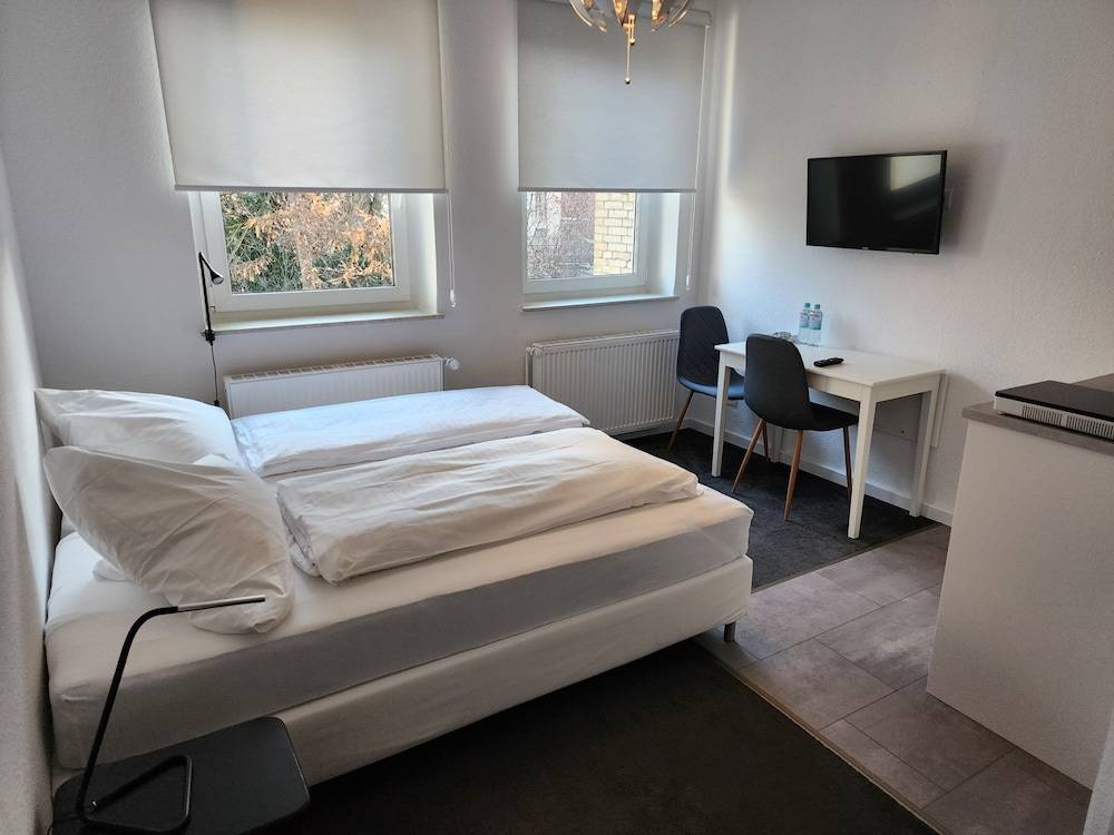 Davin City Apartments 1