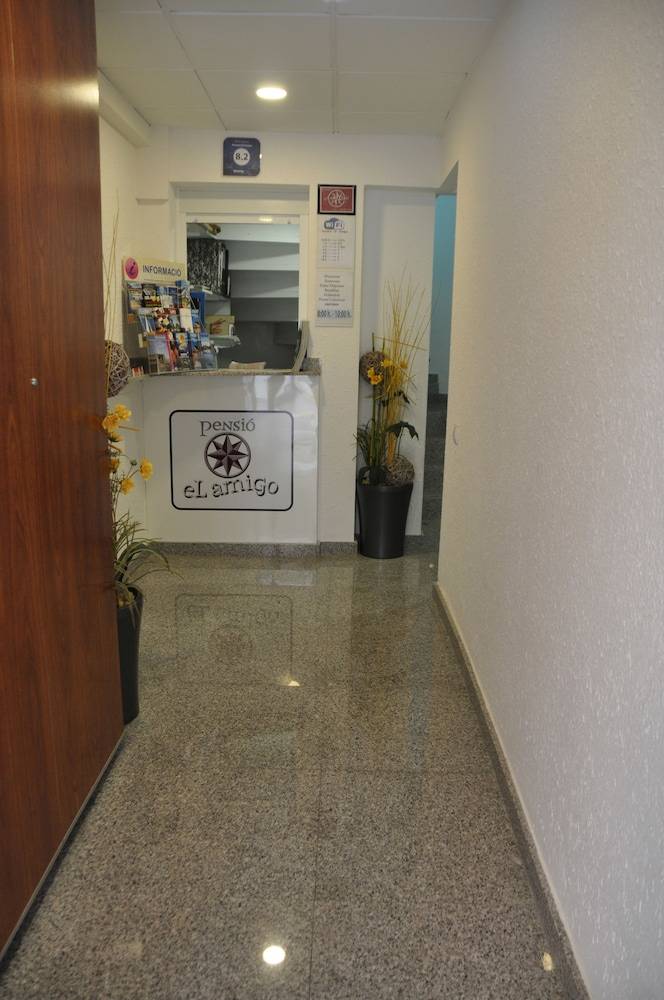 Hostal - Pensión El Amigo 2