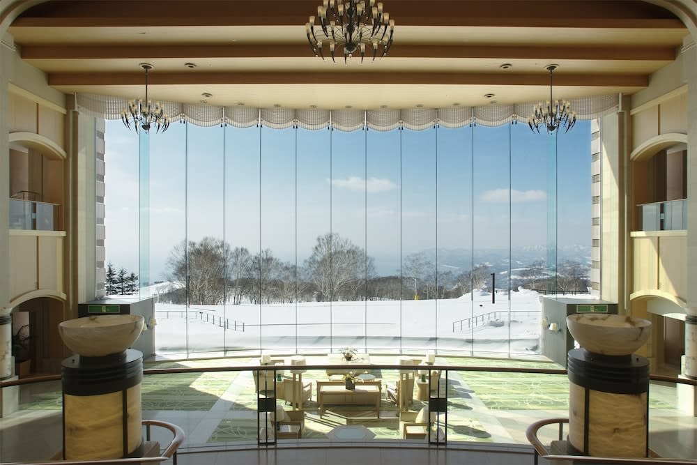 The Windsor Hotel TOYA Vignette Collection 2